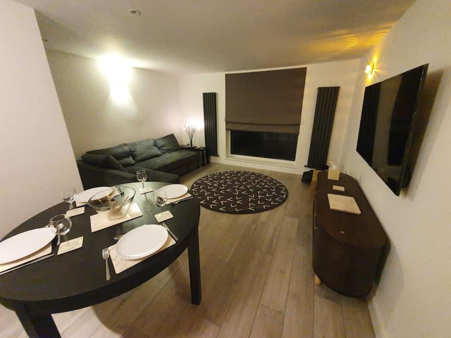 Luton Town Centre Executive Apartment Exterior foto