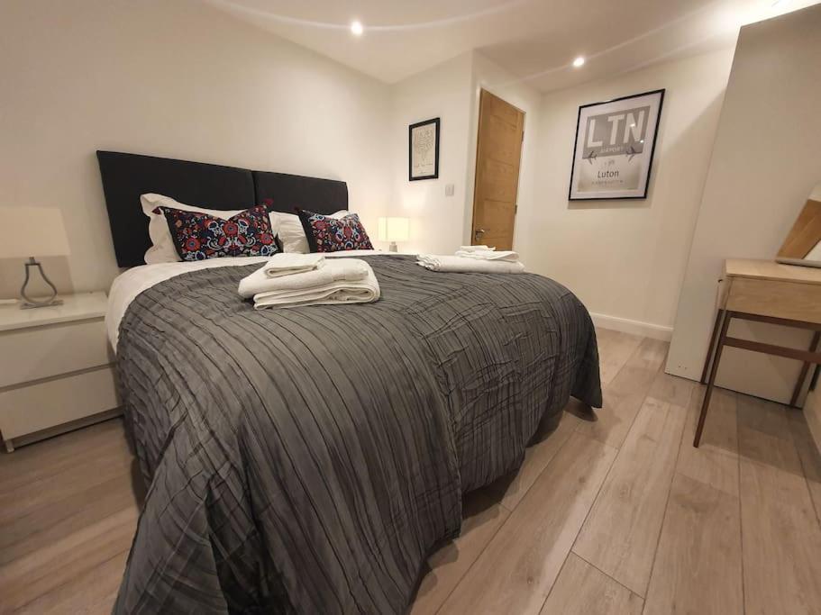 Luton Town Centre Executive Apartment Exterior foto